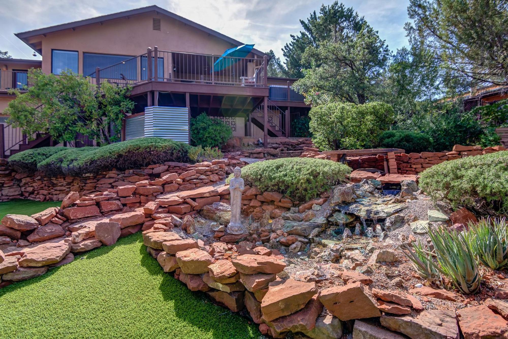 Sedona Dream Estate Offers Elevated Red Rock Views From Deck & Hot Tub Serene, Outdoor Fun! Villa Exterior photo