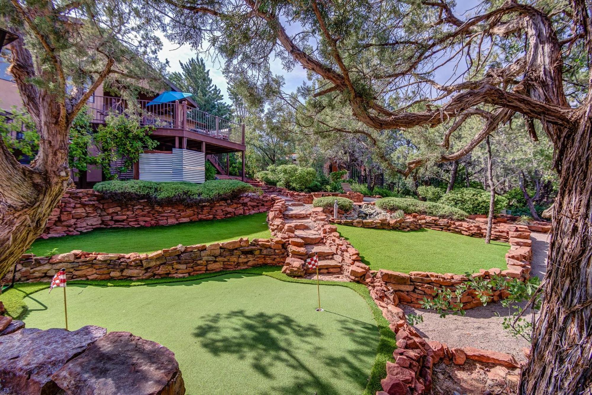 Sedona Dream Estate Offers Elevated Red Rock Views From Deck & Hot Tub Serene, Outdoor Fun! Villa Exterior photo